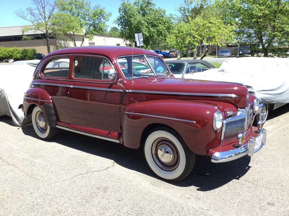 Vintage 1942 Ford Super Deluxe Tudor restoration