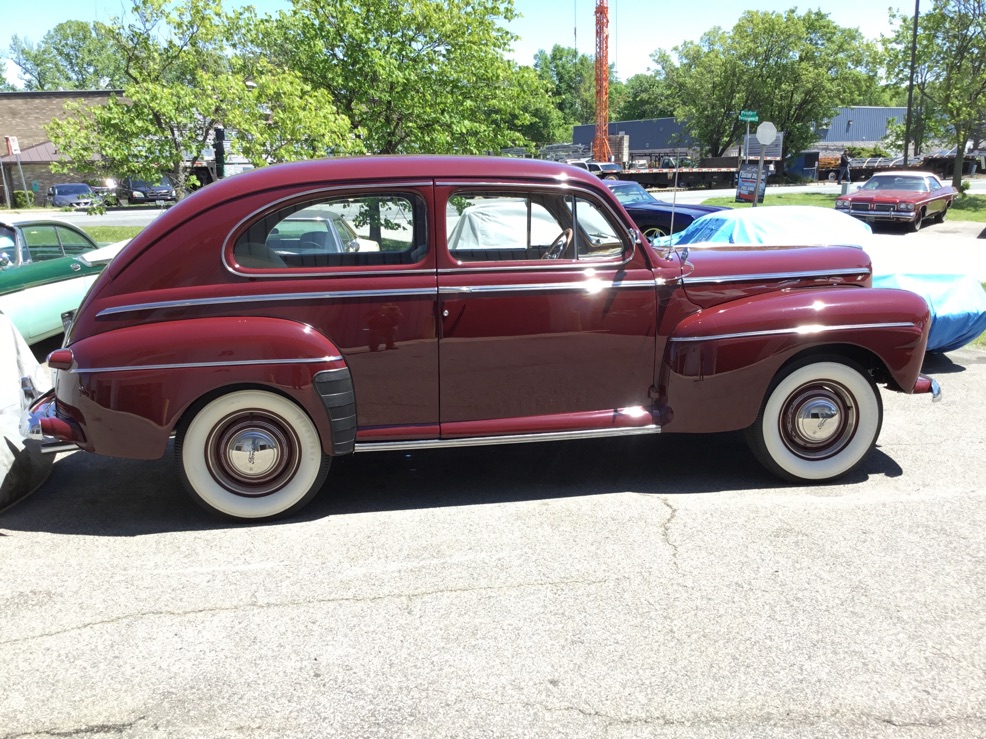 Vintage 1942 Ford Super Deluxe Tudor restoration 