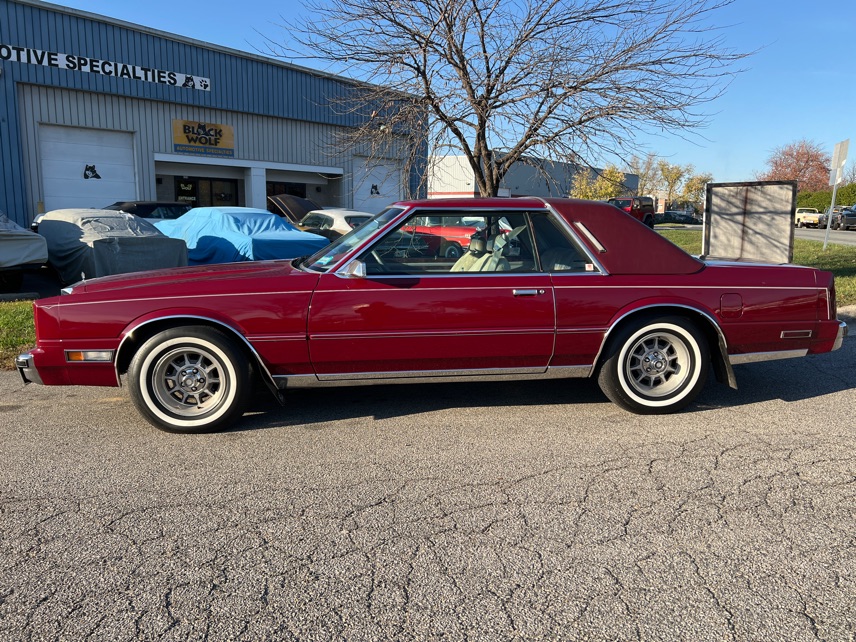 1983 Chrysler Cordoba side view