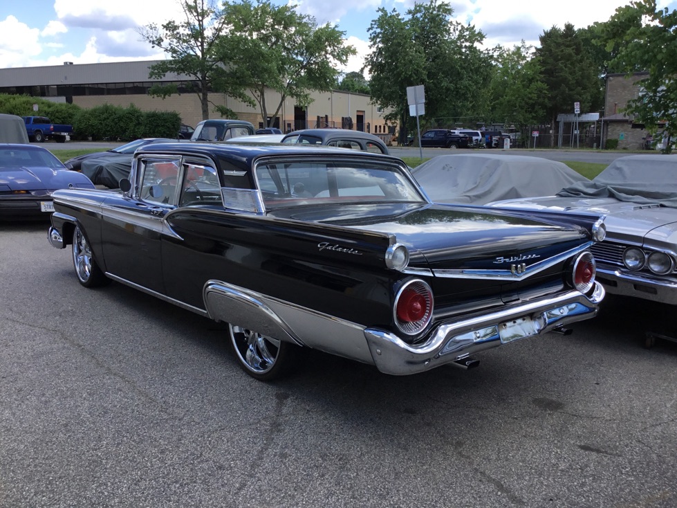 1959 Ford Fairlane Galaxie 500 rear view