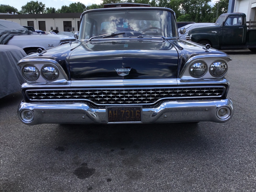 1959 Ford Fairlane Galaxie 500 painted black front view