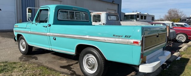 1970 Ford F250 rear