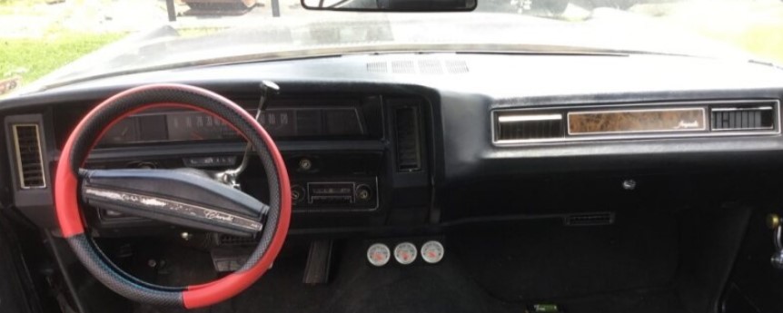 1973 Chevrolet Impala interior