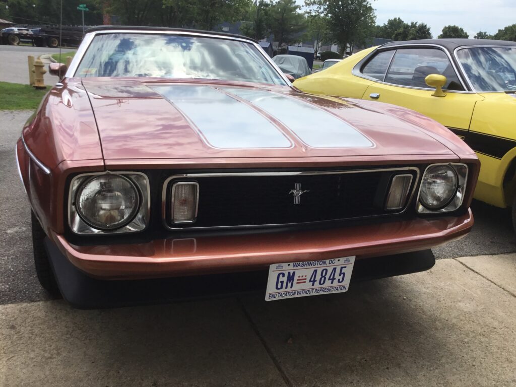 1973 Ford Mustang front view