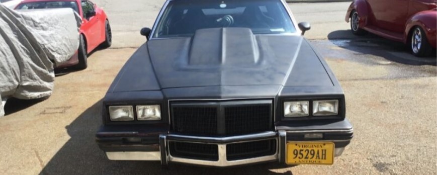 1984 Pontiac Grand Prix front view