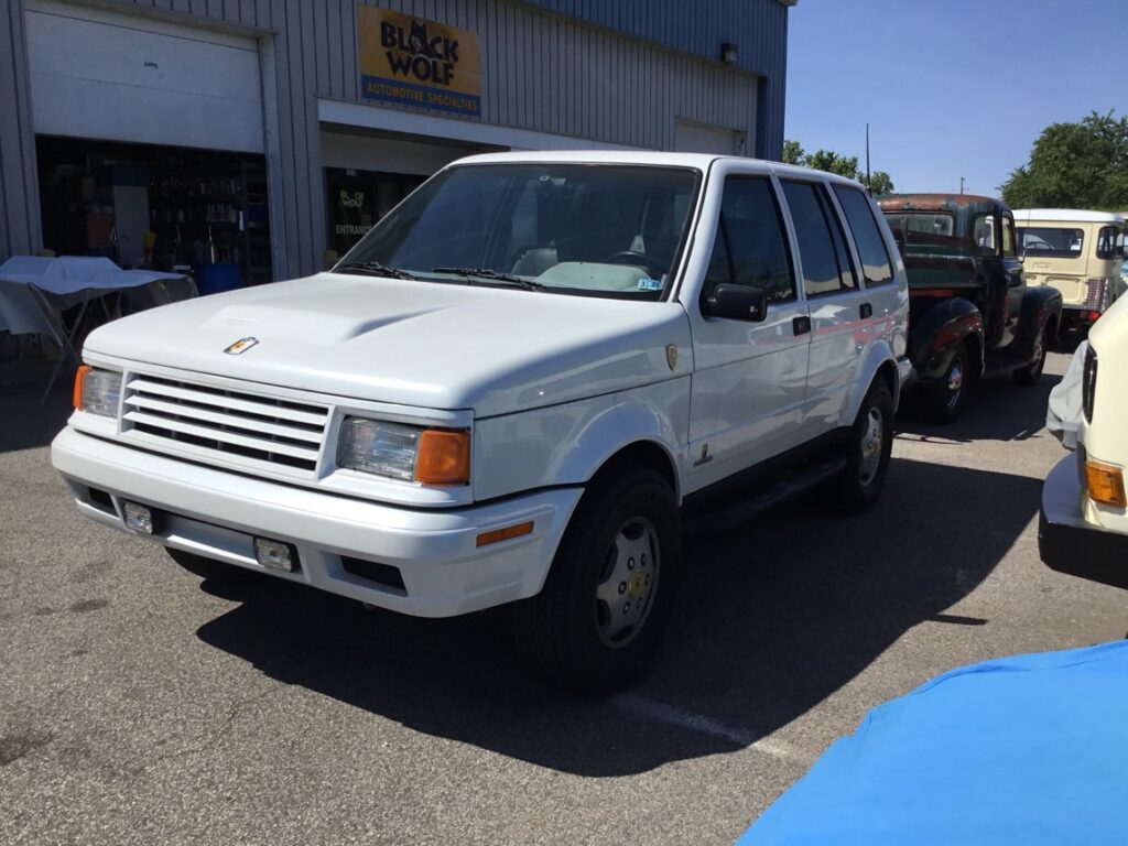 1989 Ferrari Laforza front view