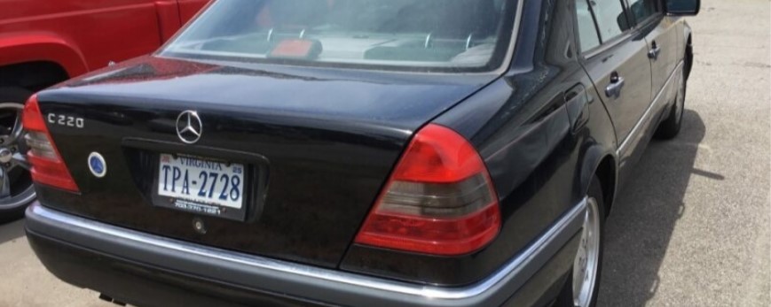 1995 Mercedes C220 rear view