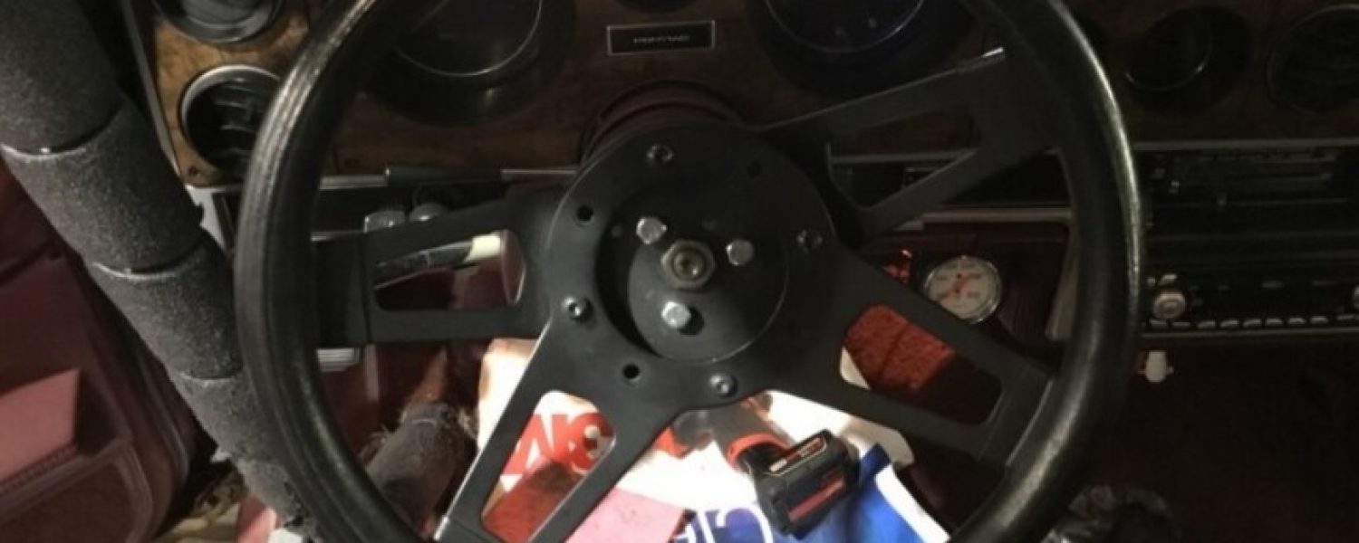 84-grand-prix-steering-wheel